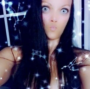 Meet your Posher, Tanya